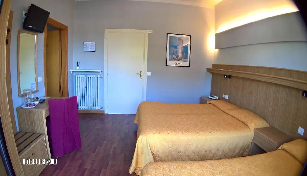 Hotel La Bussola パデンゲ・スル・ガルダ