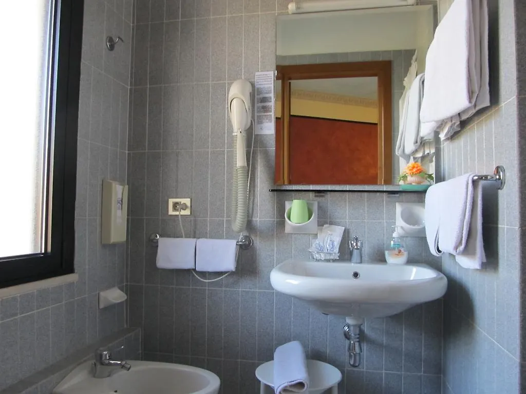 Hotel La Bussola Padenghe sul Garda