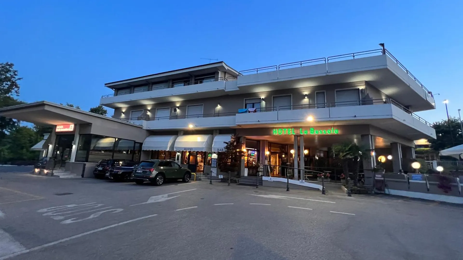 Hotel La Bussola Padenghe sul Garda
