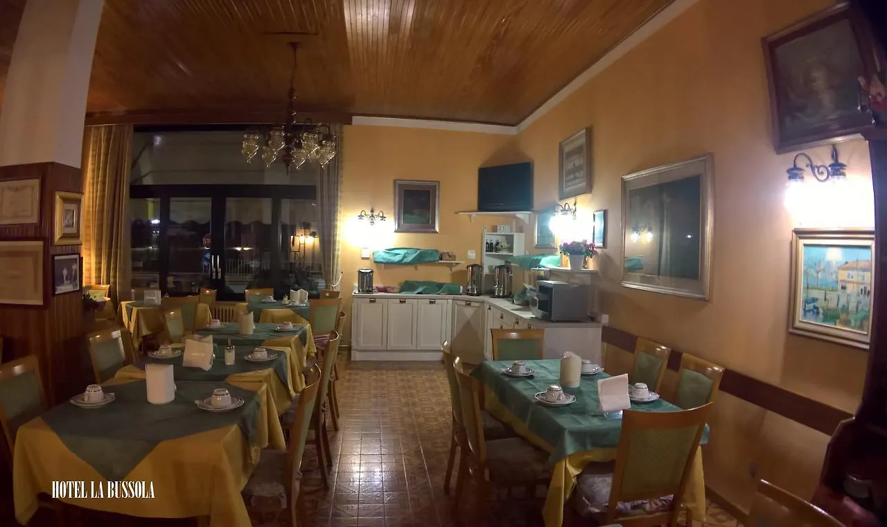Hotel La Bussola Padenghe sul Garda 3*,  Italien
