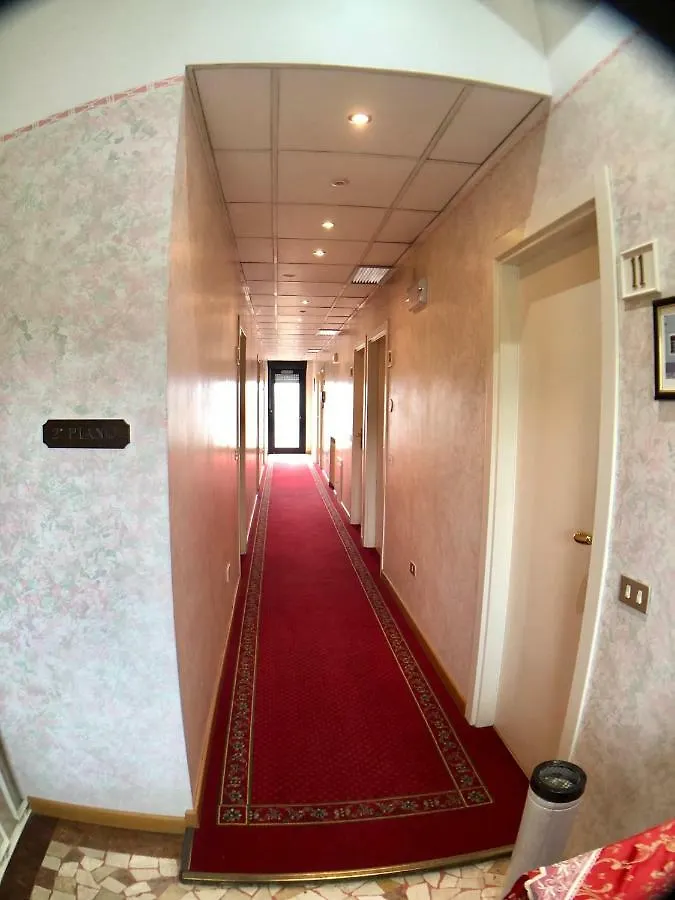 Hotel La Bussola Padenghe sul Garda